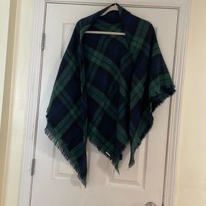 This scarf is super cute and is great for fall or winter!!!